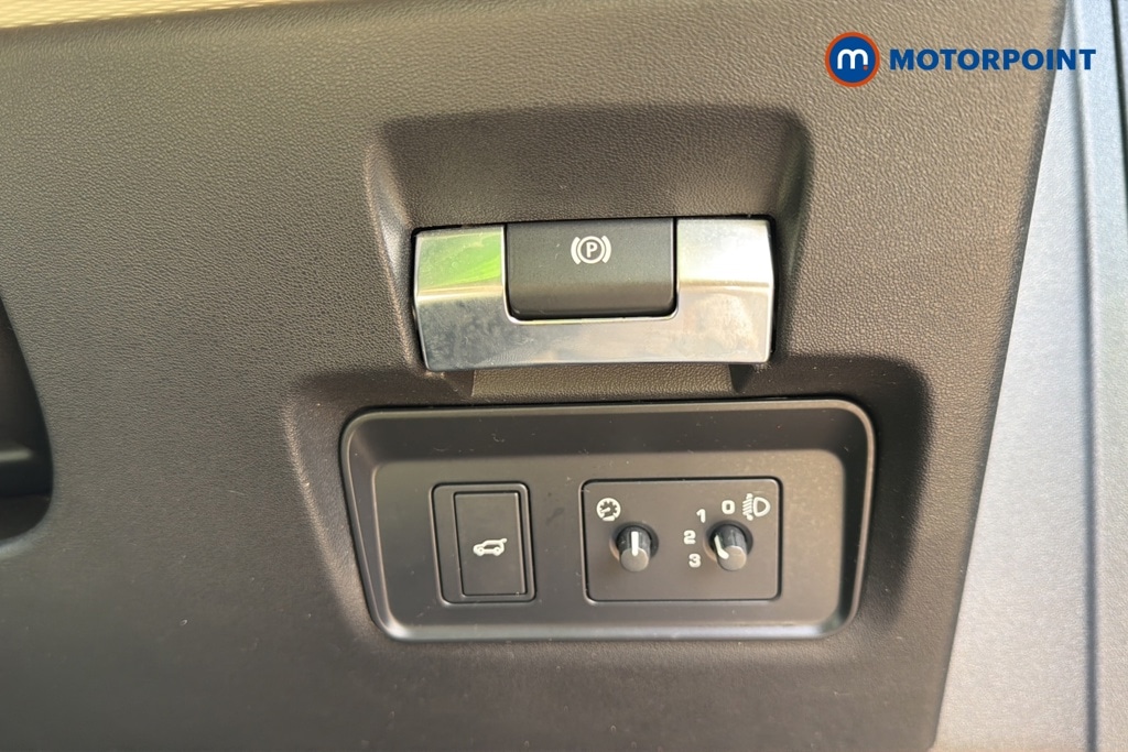 Used Land Rover Discovery Sport 2021 for sale - 78067773: Photo 18