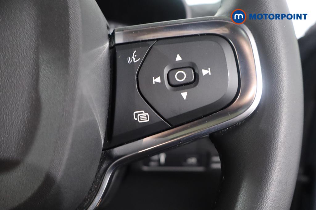 Used Volvo XC40 2021 for sale - 77248844: Photo 15