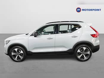 Used Volvo XC40 2024 for sale - 79629607: Photo