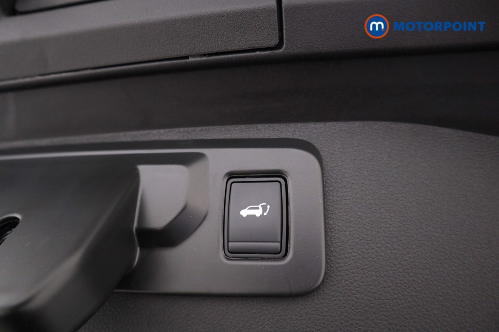 Used Renault Scenic E-Tech 2024 for sale - 76949393: Photo 20