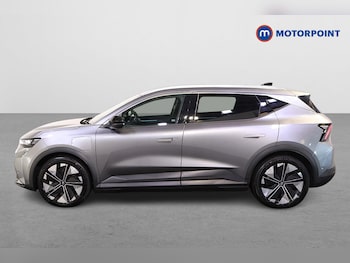 Used Renault Scenic E-Tech 2024 for sale - 76949393: Photo