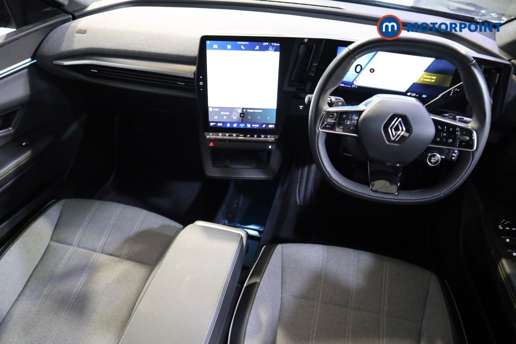 Used Renault Scenic E-Tech 2024 for sale - 76949393: Photo 9