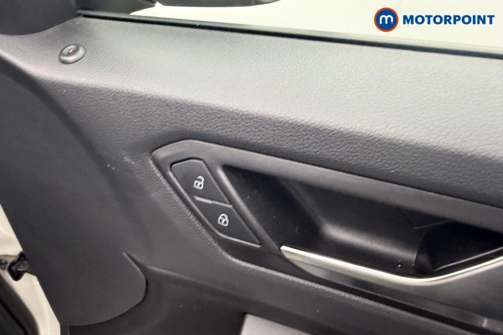 Used Volkswagen T-Roc 2023 for sale - 76636862: Photo 20