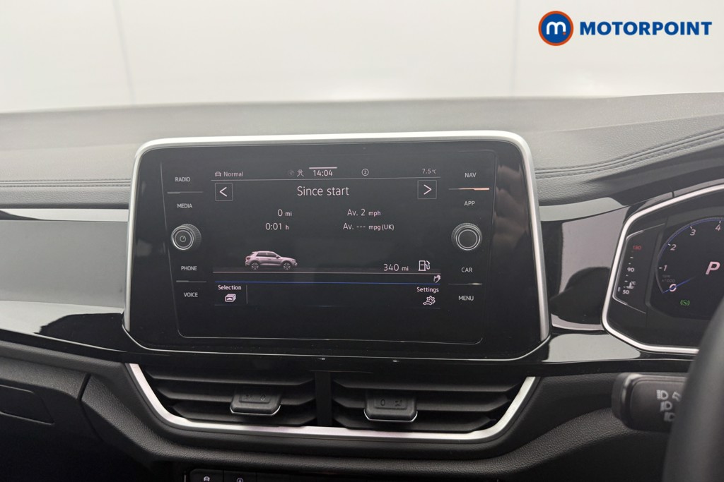 Used Volkswagen T-Roc 2023 for sale - 76636862: Photo 31