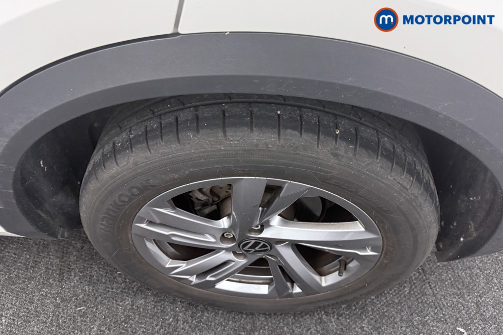 Used Volkswagen T-Roc 2023 for sale - 76636862: Photo 40