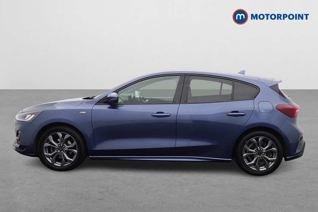 Used Ford Focus 2023 for sale - 76362317: Photo 4