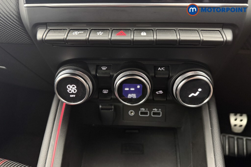 Used Renault Clio 2023 for sale - 76279090: Photo 18