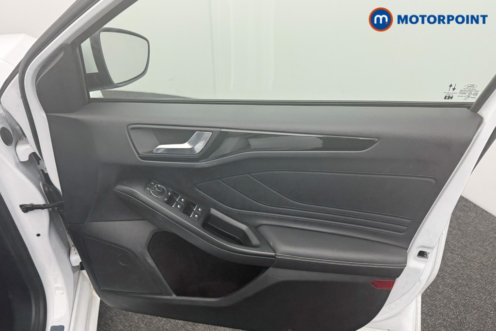 Used Ford Focus 2022 for sale - 76662057: Photo 17