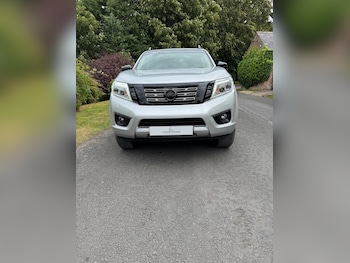 Used Nissan Navara 2017 for sale - 79393731: Photo