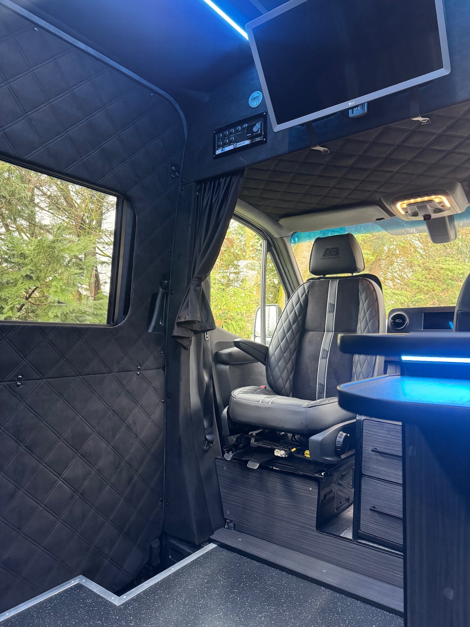 Used Mercedes-Benz Sprinter 2023 for sale - 78064386: Photo 14