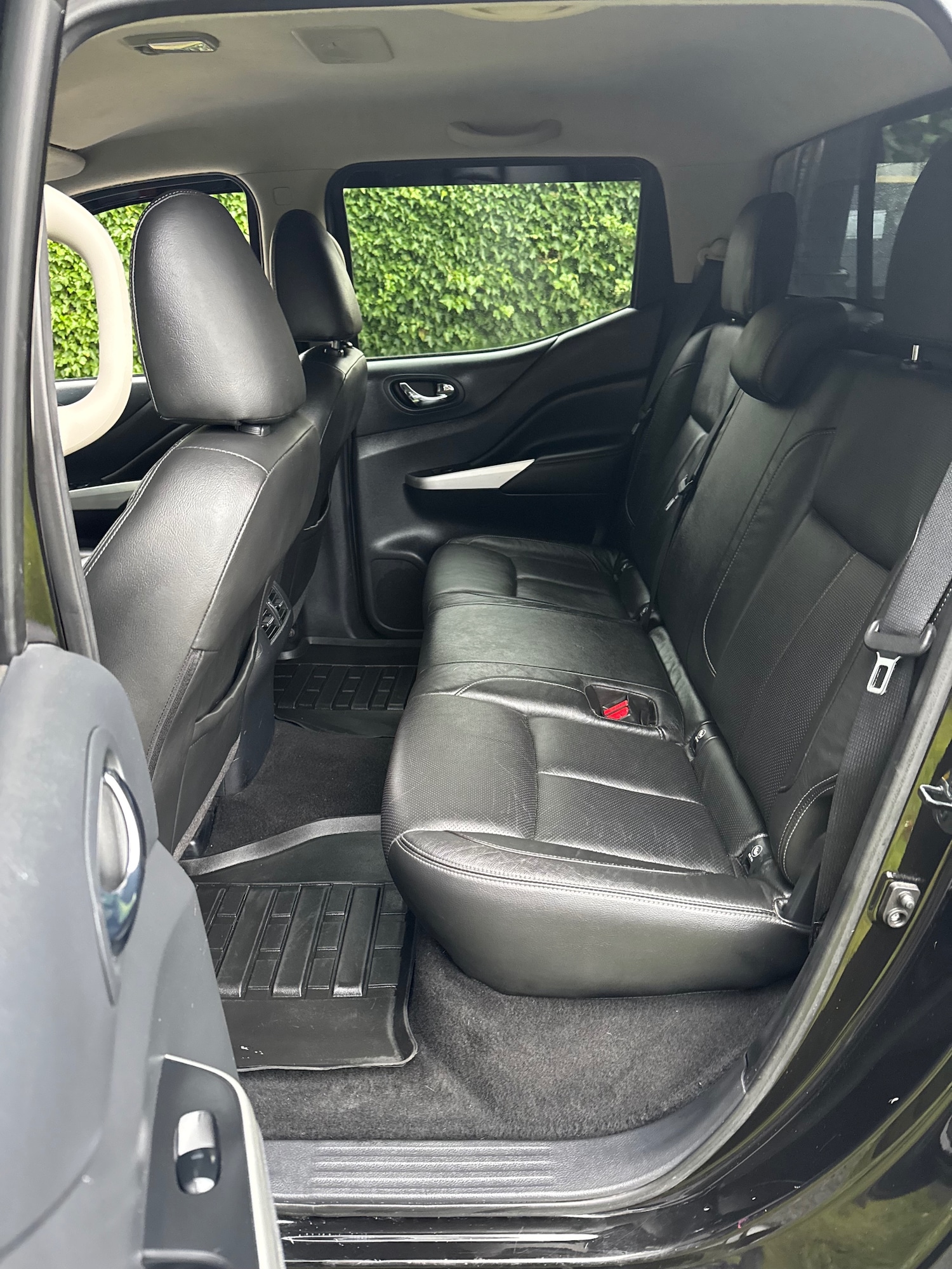 Used Nissan Navara 2017 for sale - 78064505: Photo 14