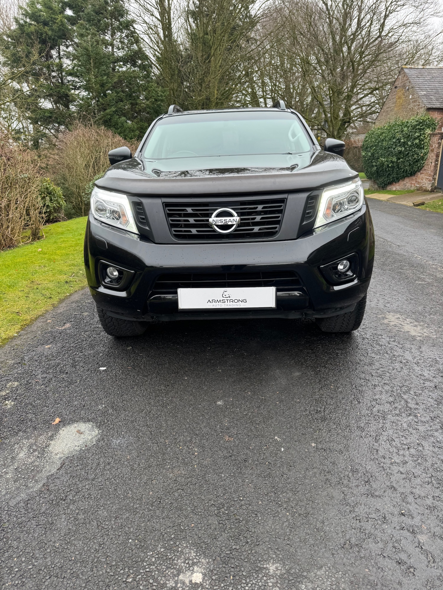 Used Nissan Navara 2017 for sale - 78064505: Photo 2
