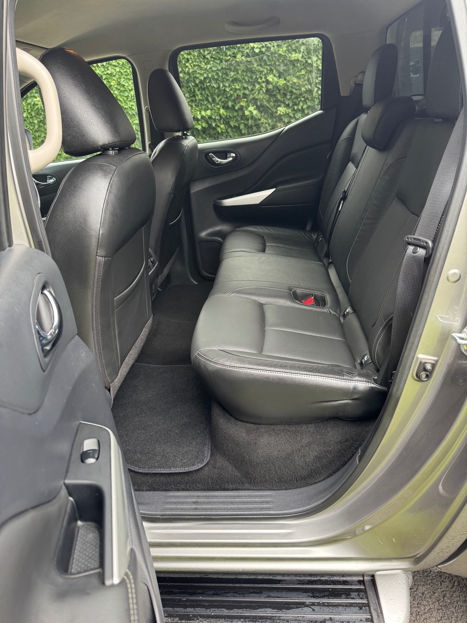 Used Nissan Navara 2017 for sale - 78064212: Photo 10