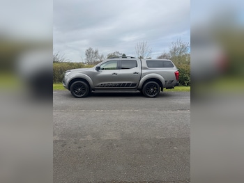 Used Nissan Navara 2018 for sale - 78236986: Photo