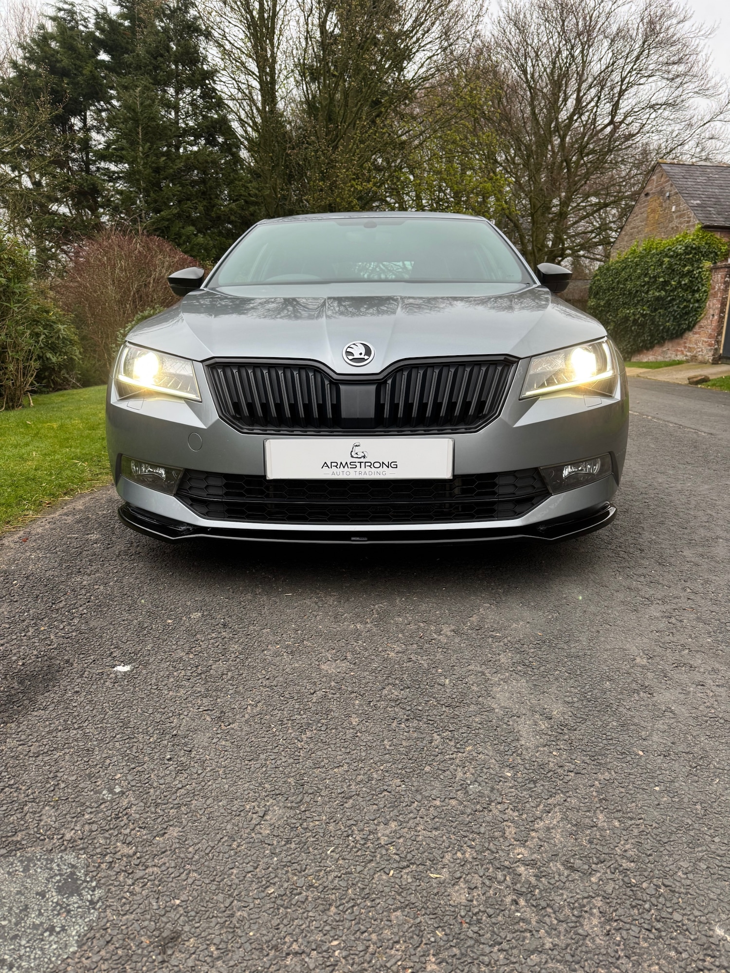 Used Skoda Superb 2018 for sale - 78182366: Photo 2