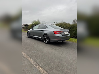 Used Skoda Superb 2018 for sale - 78182366: Photo