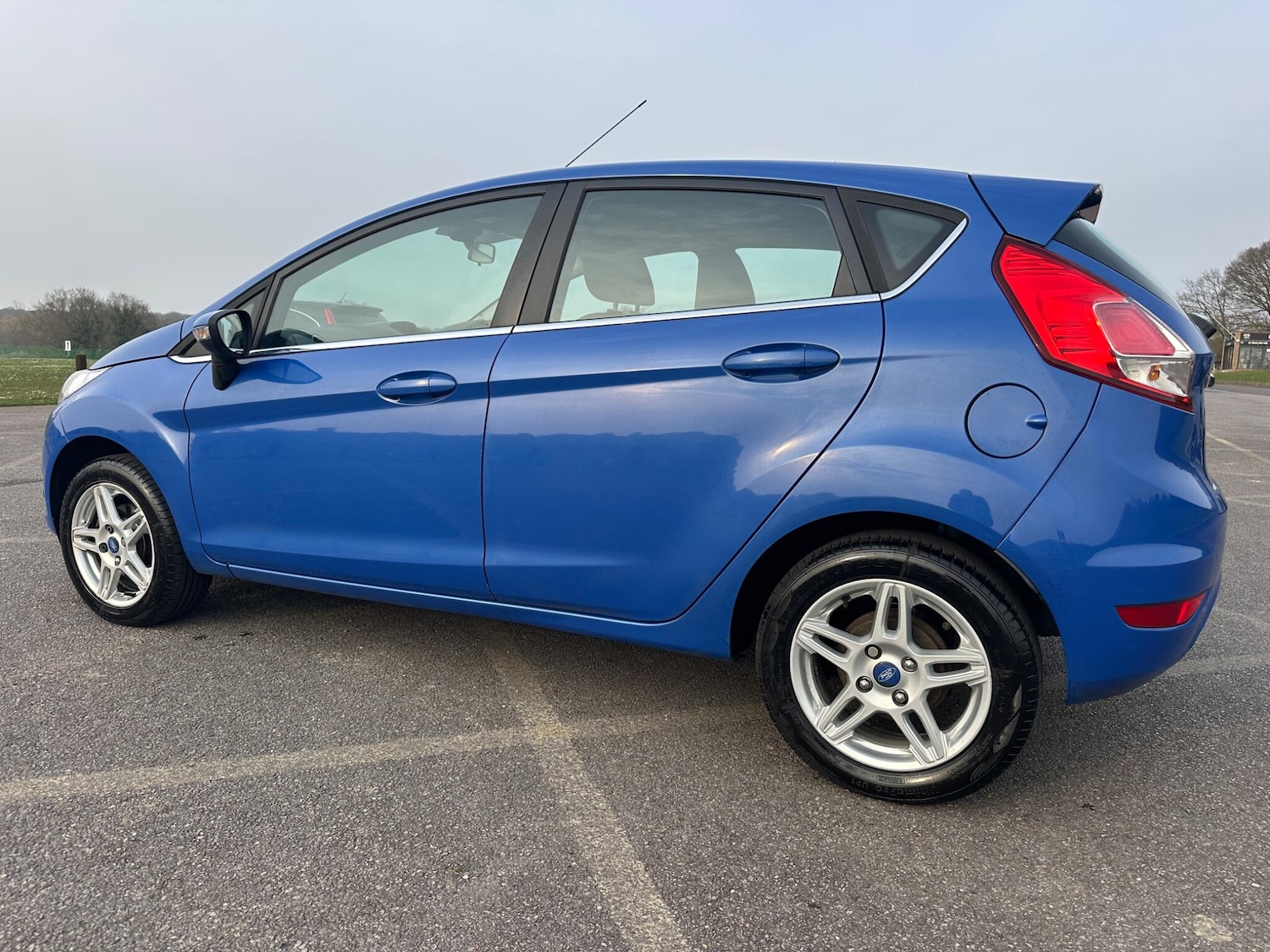 Used Ford Fiesta 2013 for sale - 77992986: Photo 10