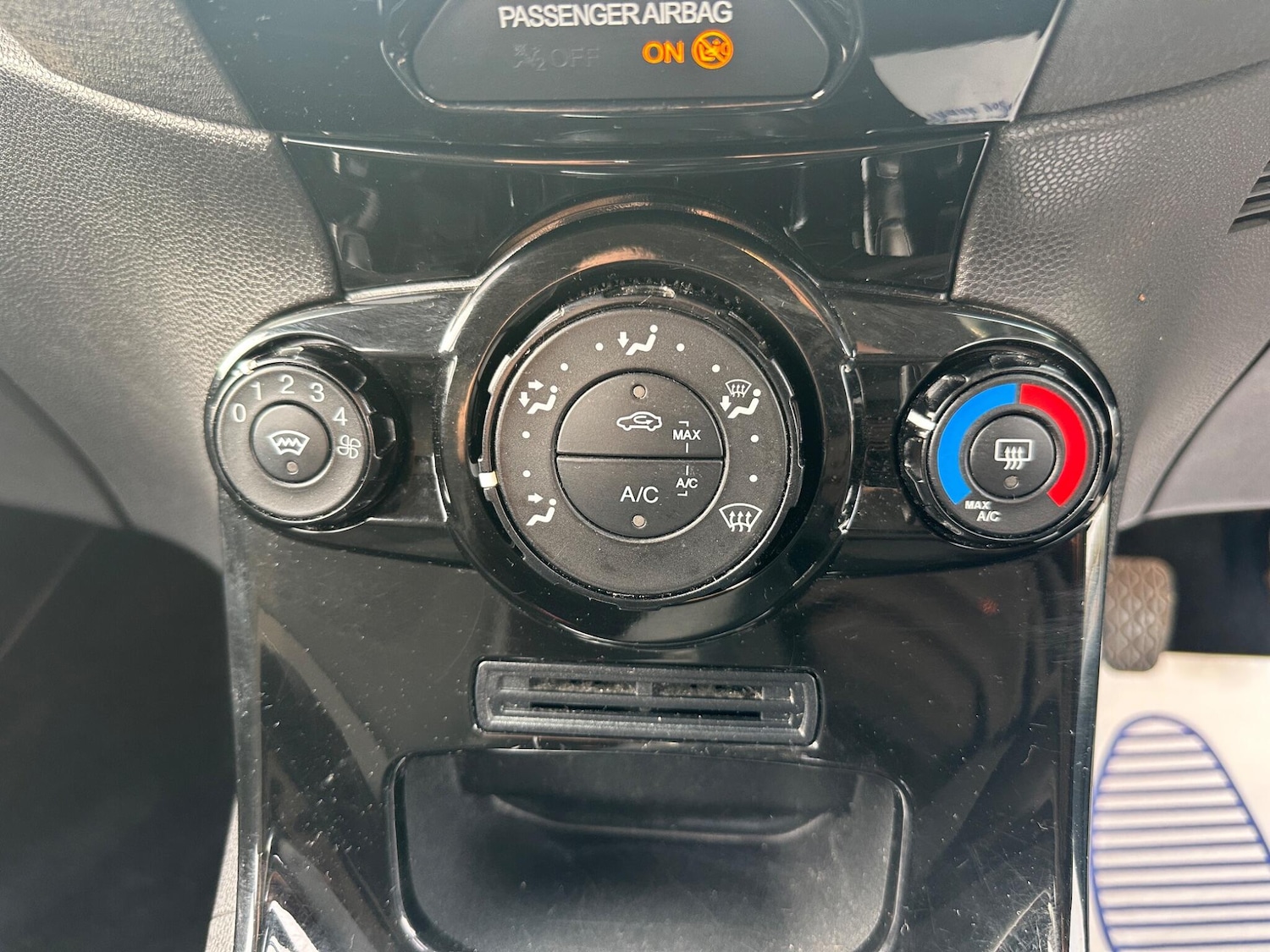 Used Ford Fiesta 2013 for sale - 77992986: Photo 50