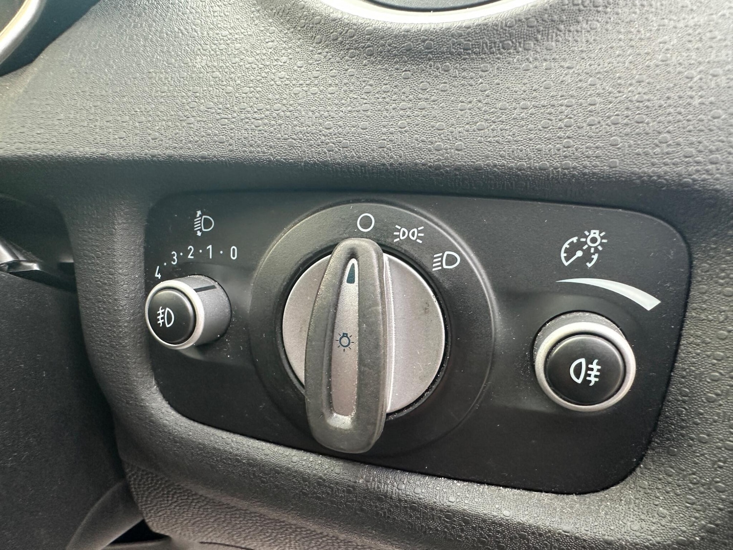 Used Ford Fiesta 2013 for sale - 77992986: Photo 55