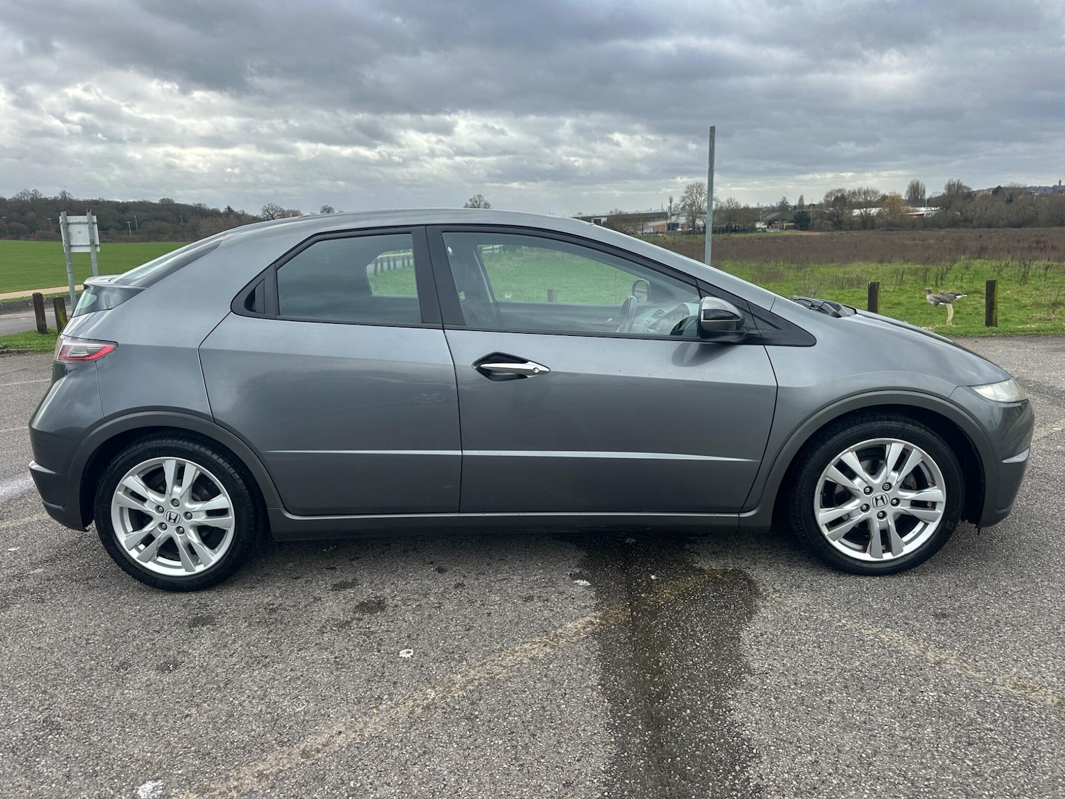 Used Honda Civic 2009 for sale - 77599022: Photo 19