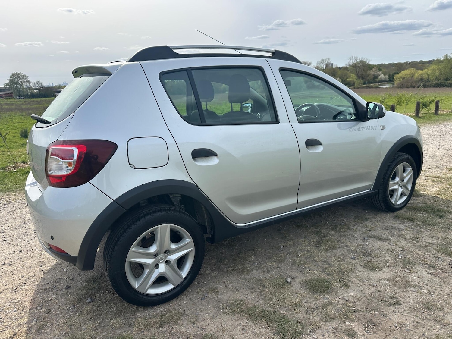 Used Dacia Sandero Stepway 2013 for sale - 78205492: Photo 18