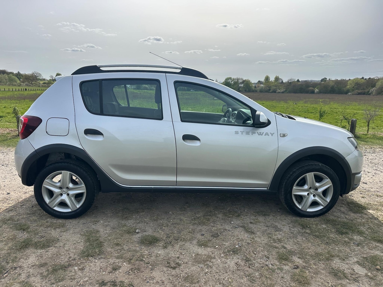 Used Dacia Sandero Stepway 2013 for sale - 78205492: Photo 19
