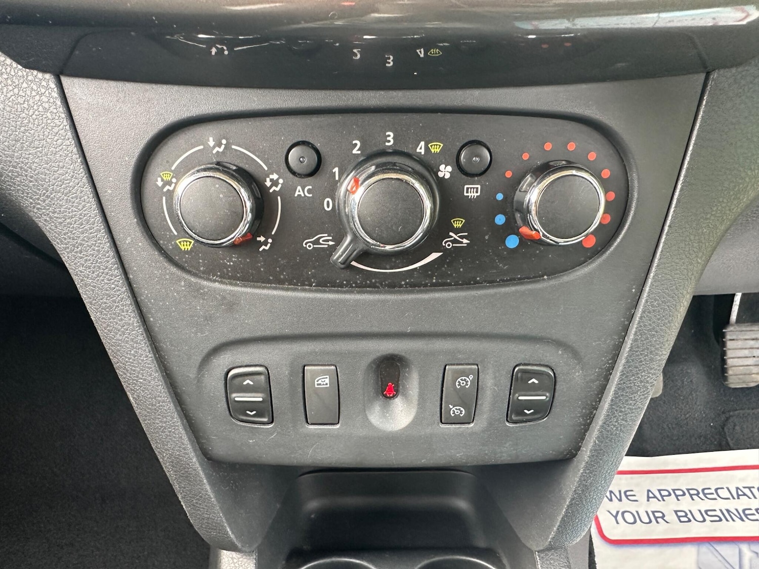 Used Dacia Sandero Stepway 2013 for sale - 78205492: Photo 51