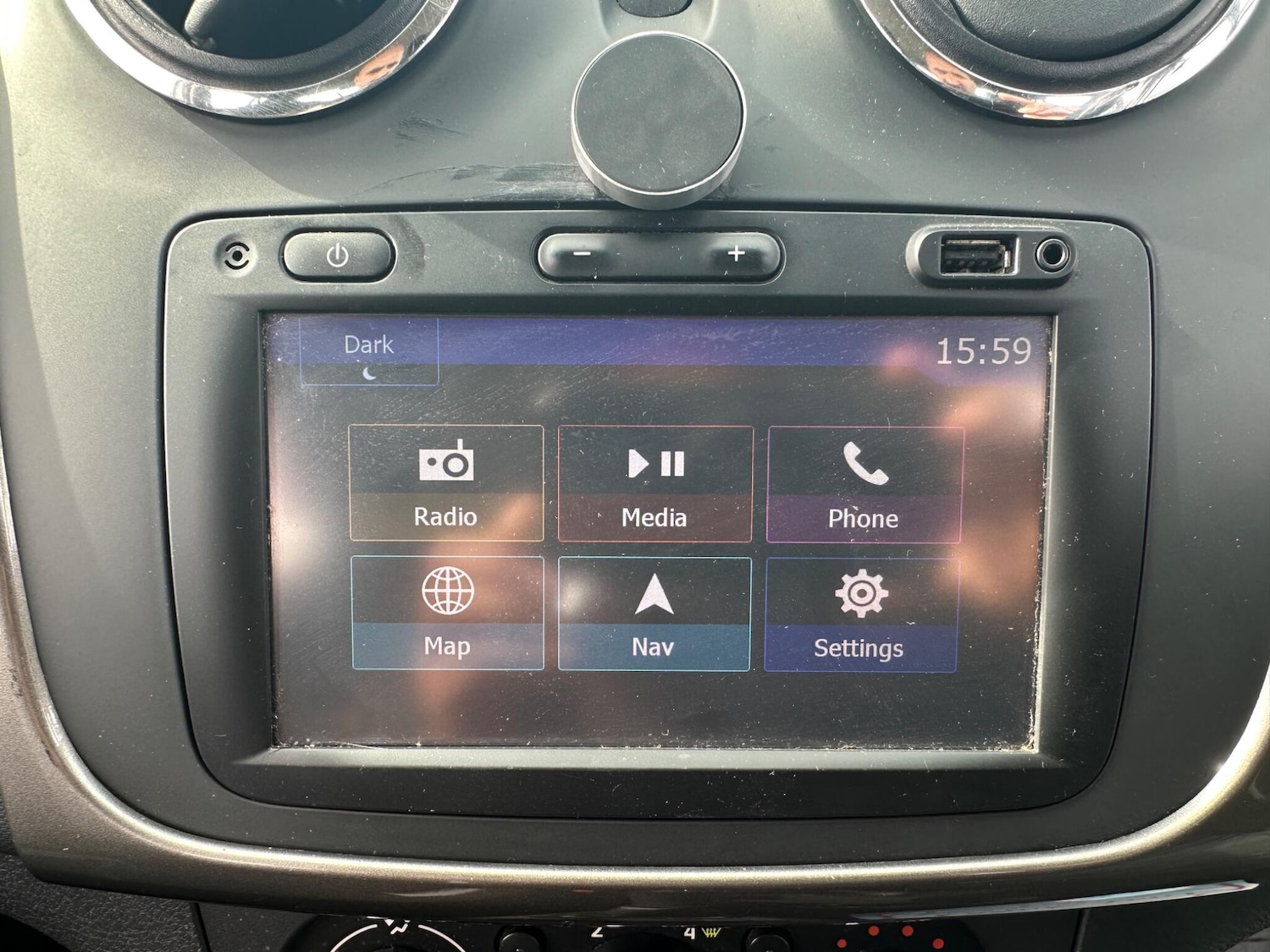 Used Dacia Sandero Stepway 2013 for sale - 78205492: Photo 52