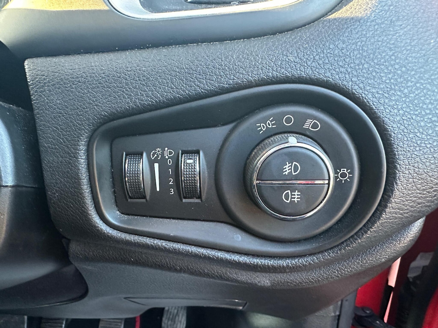 Used Jeep Renegade 2015 for sale - 77091606: Photo 56