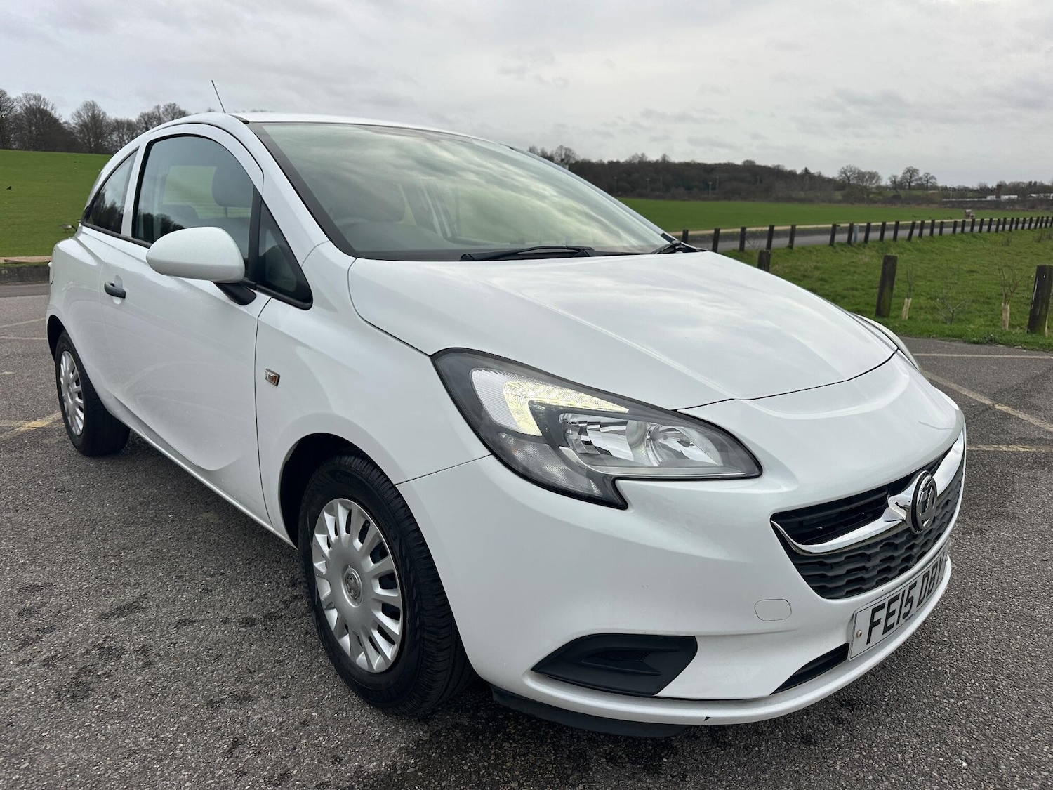 Used Vauxhall Corsa 2015 for sale - 76975873: Photo 21