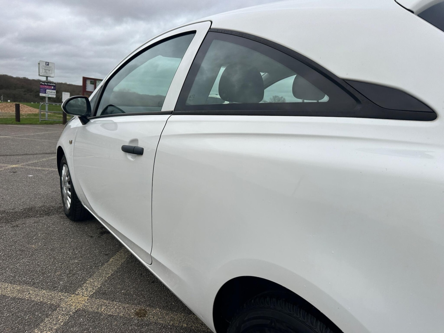 Used Vauxhall Corsa 2015 for sale - 76975873: Photo 28