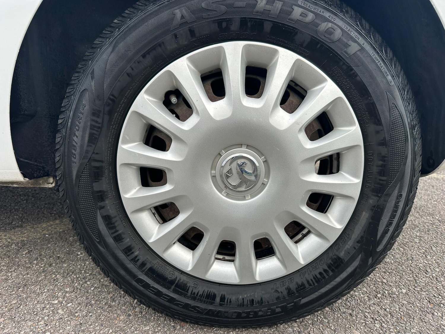 Used Vauxhall Corsa 2015 for sale - 76975873: Photo 32