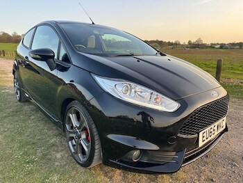 Used Ford Fiesta 2015 for sale - 78170944: Photo