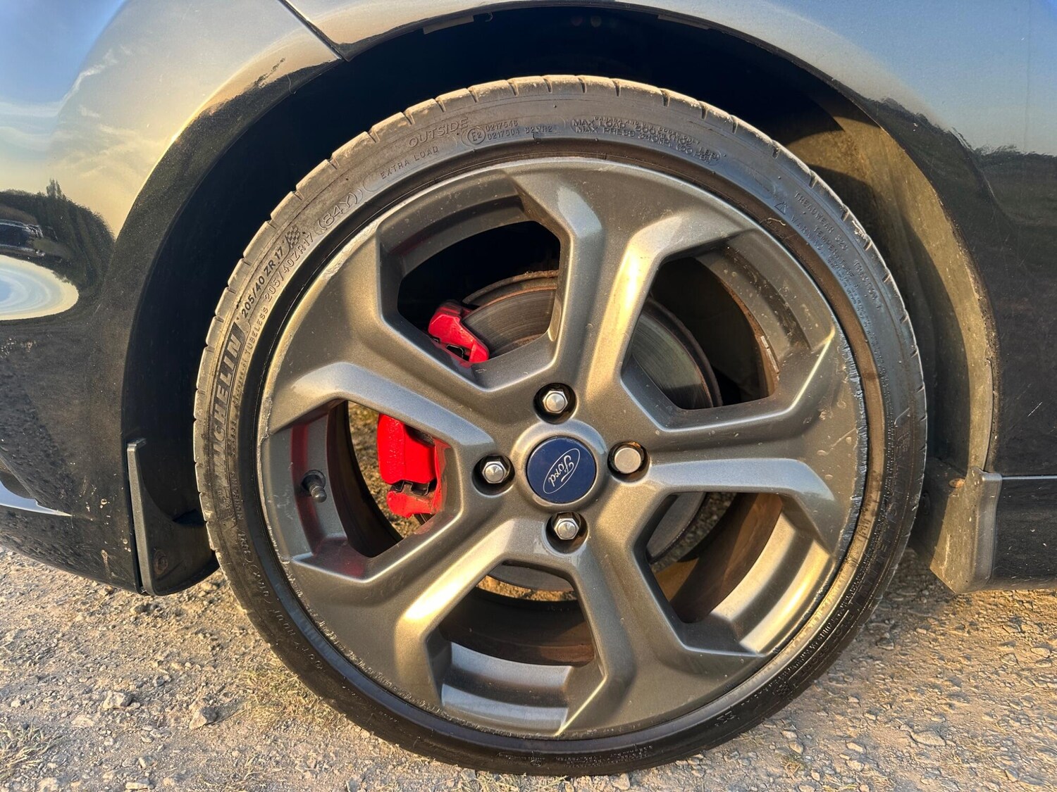 Used Ford Fiesta 2015 for sale - 78170944: Photo 33