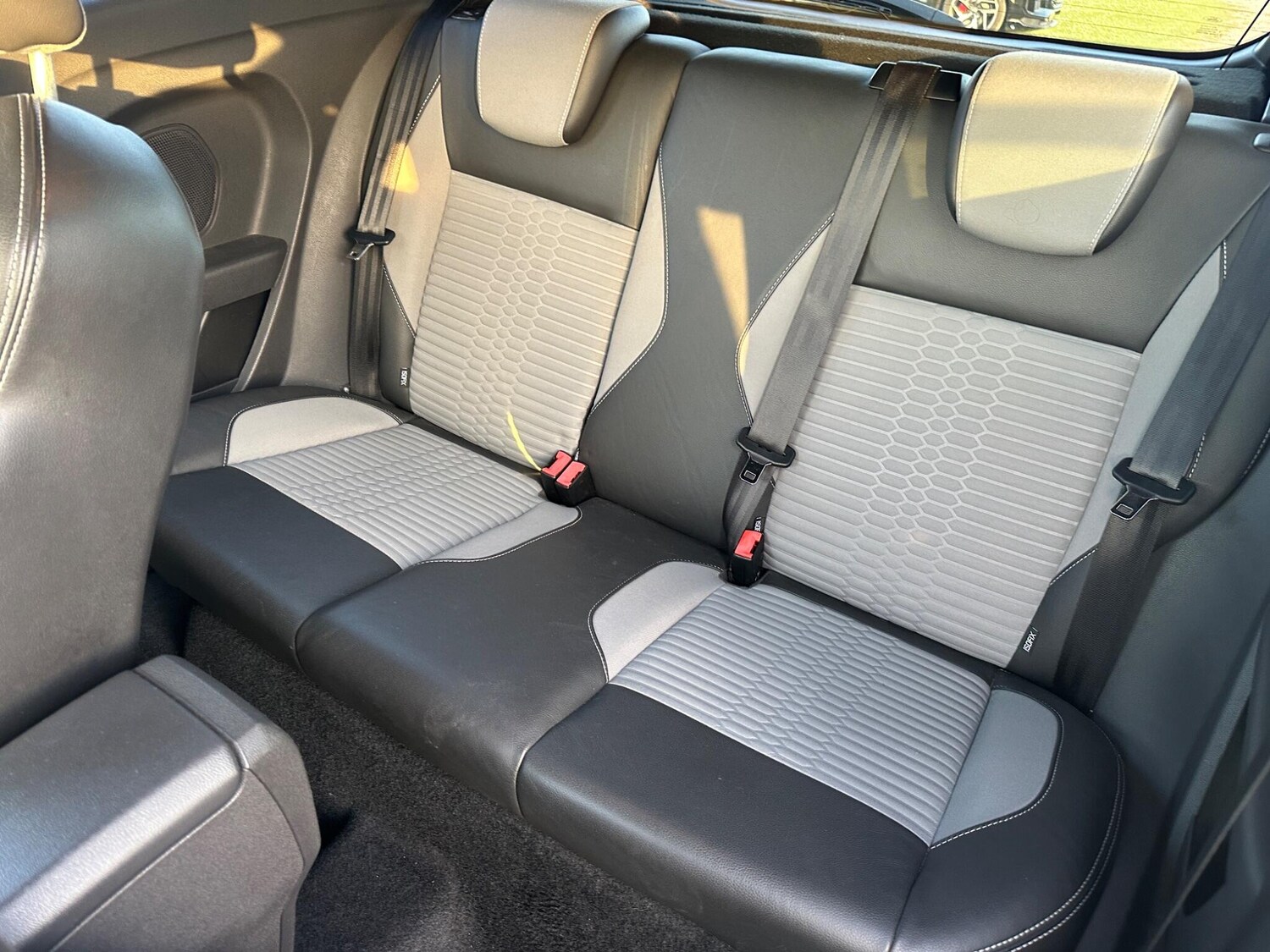 Used Ford Fiesta 2015 for sale - 78170944: Photo 42