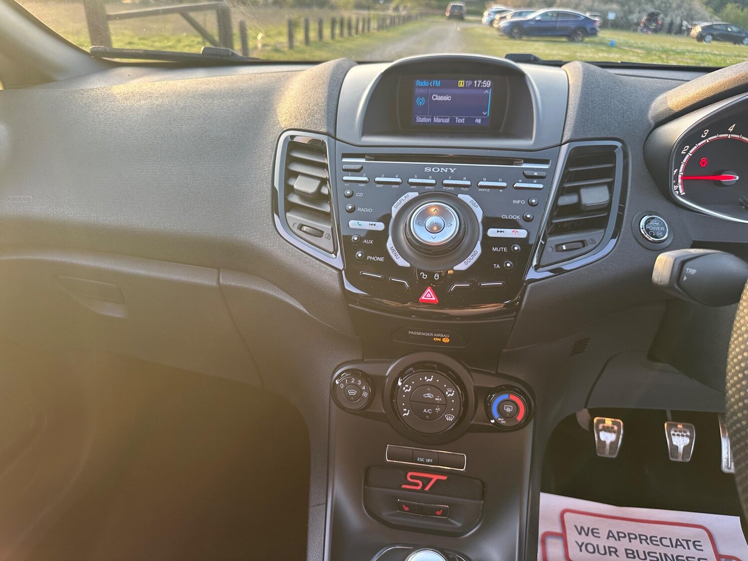 Used Ford Fiesta 2015 for sale - 78170944: Photo 45