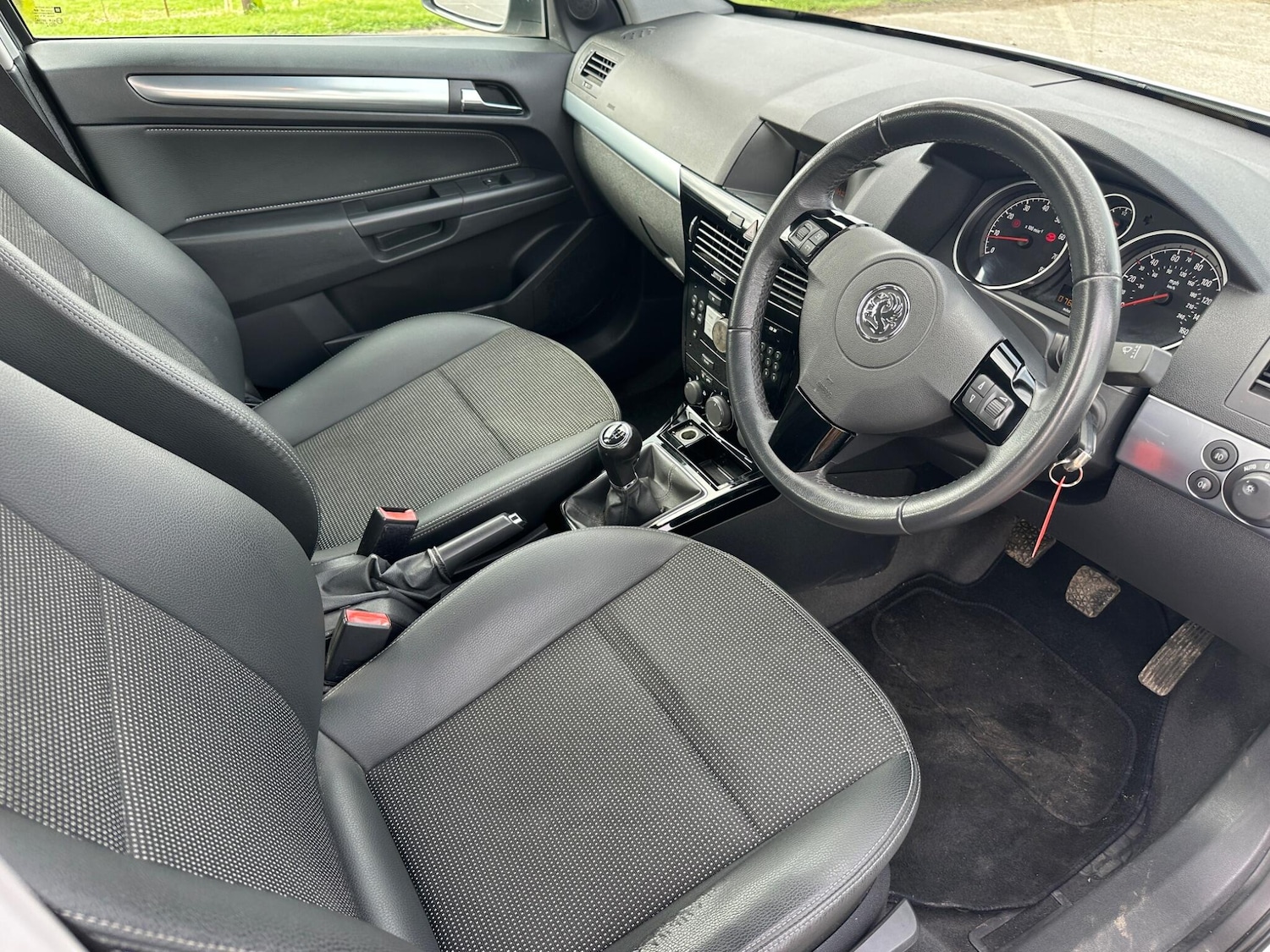Used Vauxhall Astra 2007 for sale - 77824888: Photo 31