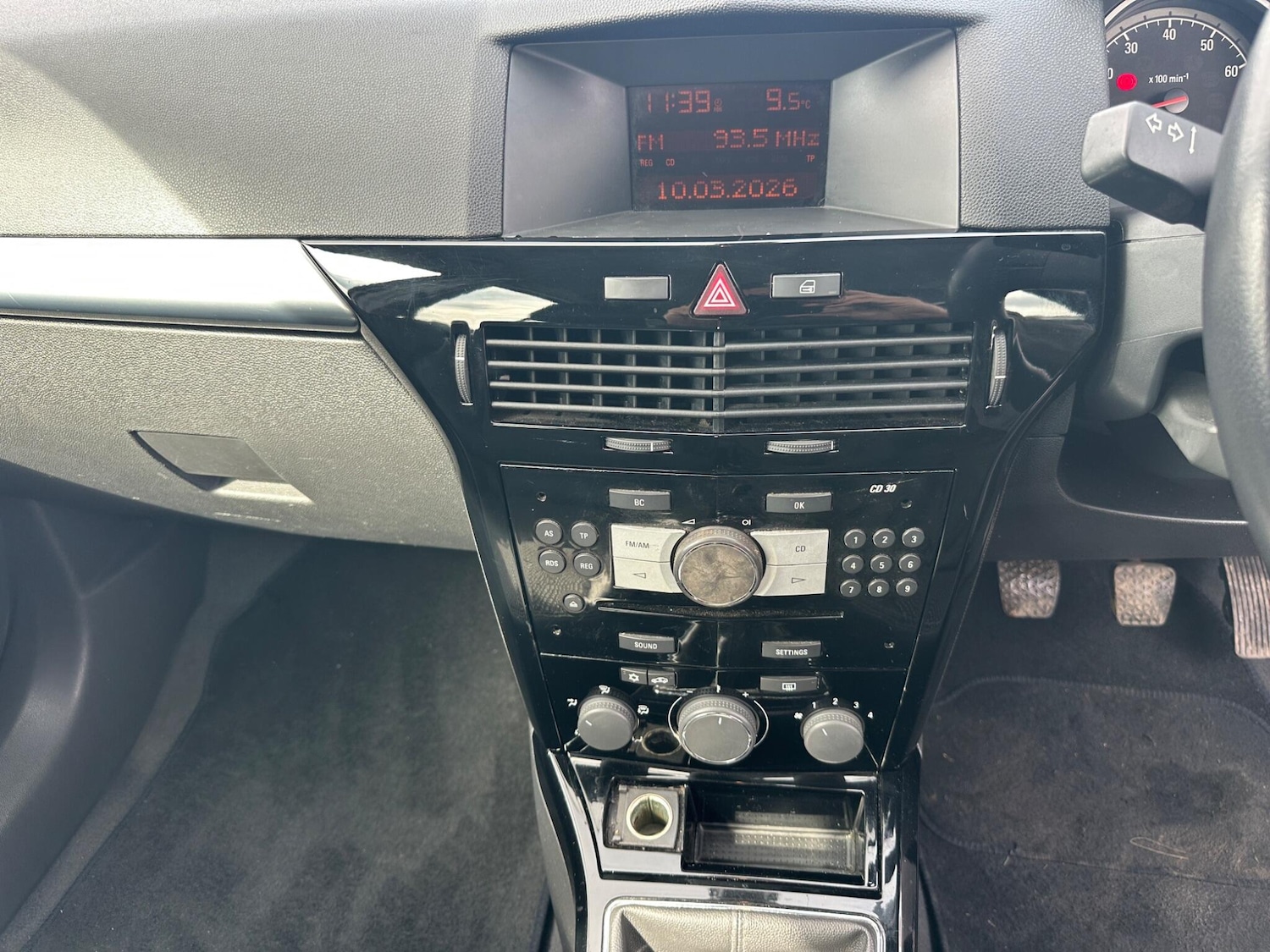 Used Vauxhall Astra 2007 for sale - 77824888: Photo 42