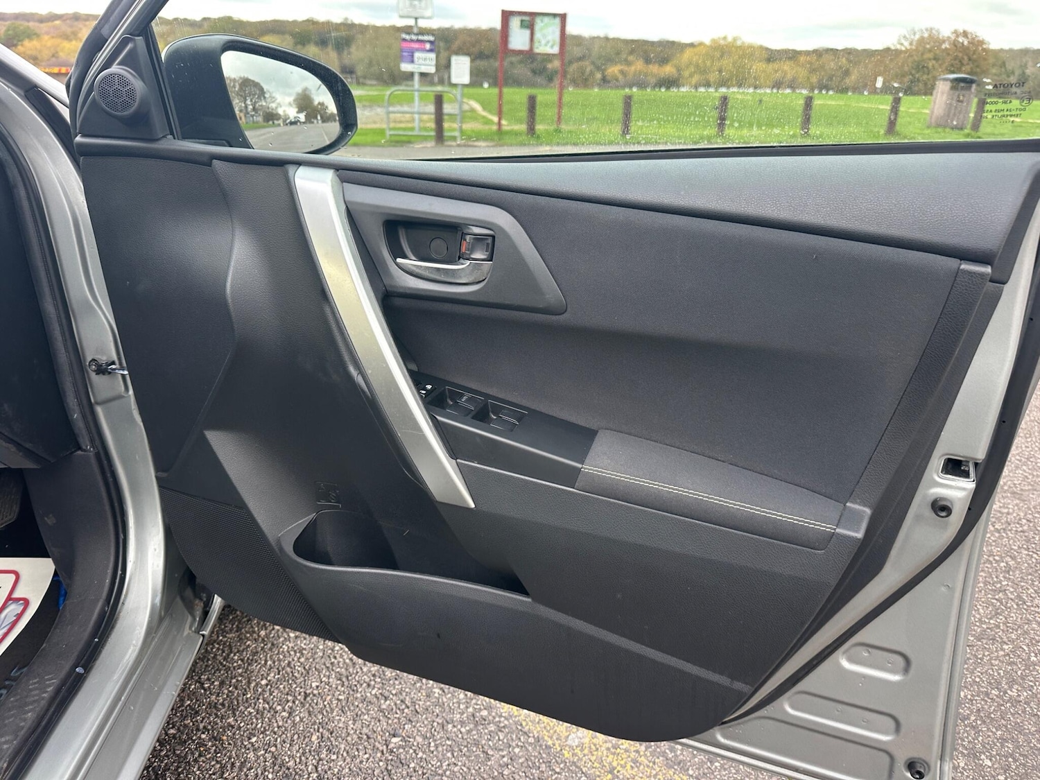 Used Toyota Auris 2013 for sale - 76633525: Photo 39