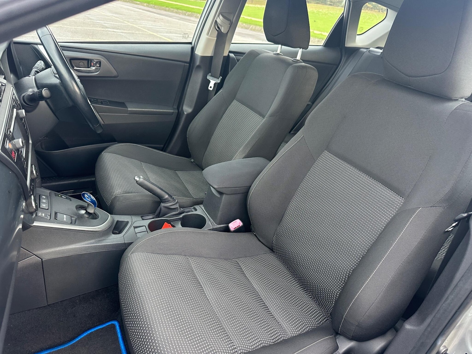 Used Toyota Auris 2013 for sale - 76633525: Photo 45