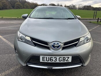 Used Toyota Auris 2013 for sale - 76633525: Photo