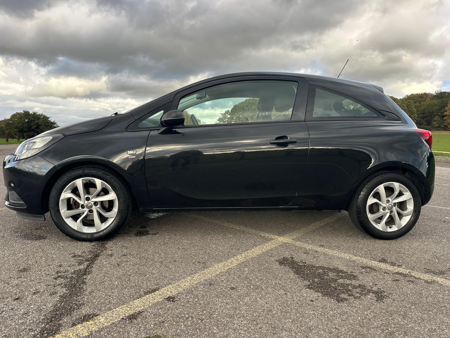 Used Vauxhall Corsa 2016 for sale - 76360401: Photo 11