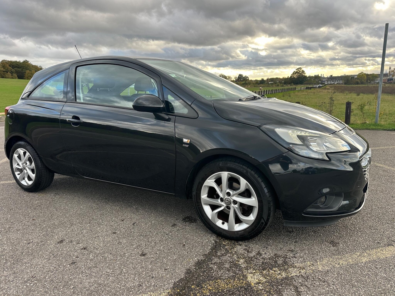 Used Vauxhall Corsa 2016 for sale - 76360401: Photo 23