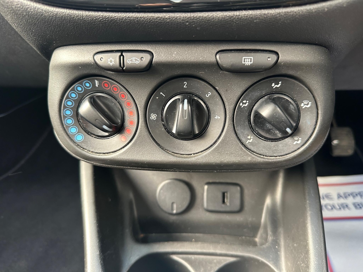 Used Vauxhall Corsa 2016 for sale - 76360401: Photo 50