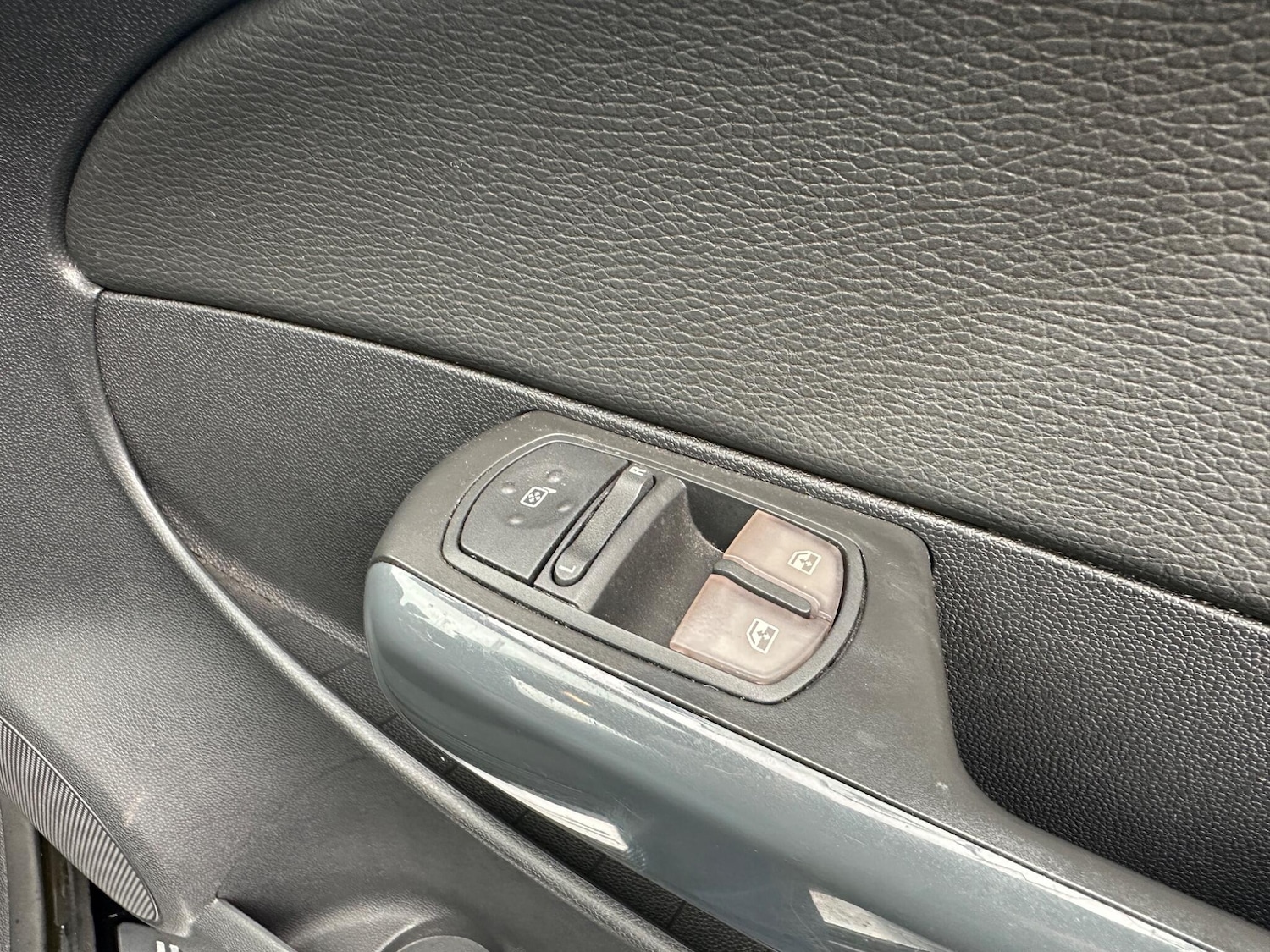 Used Vauxhall Corsa 2012 for sale - 76549937: Photo 15