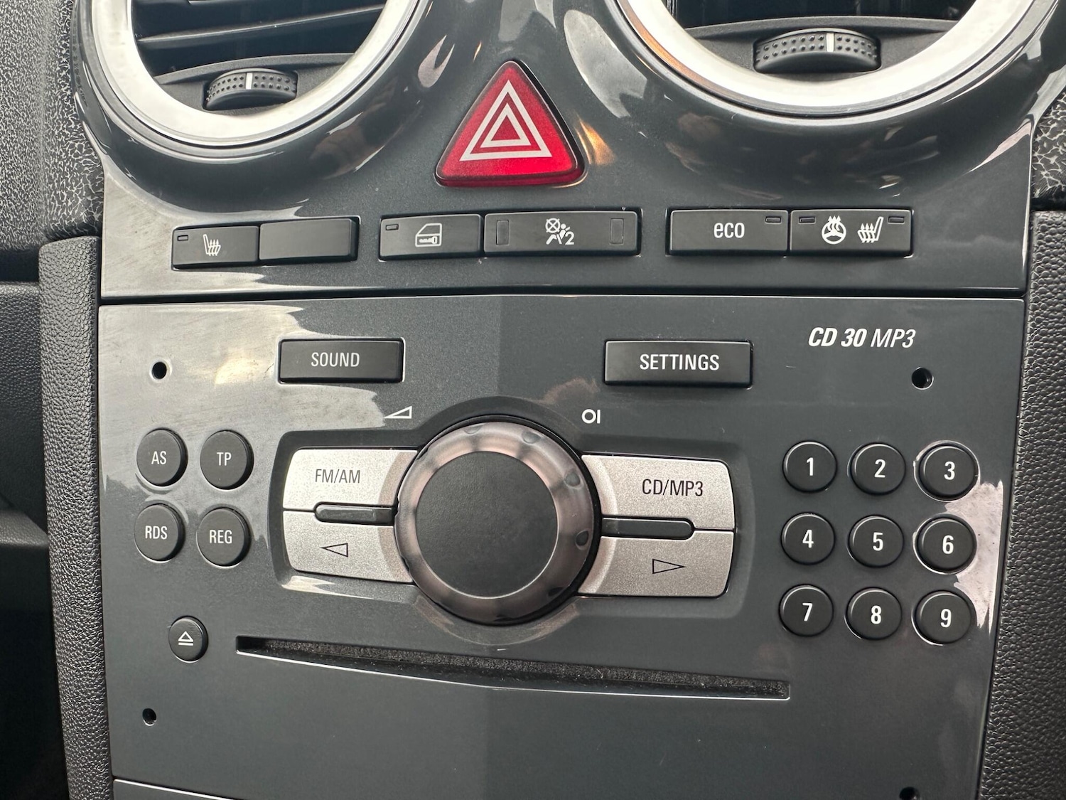 Used Vauxhall Corsa 2012 for sale - 76549937: Photo 17