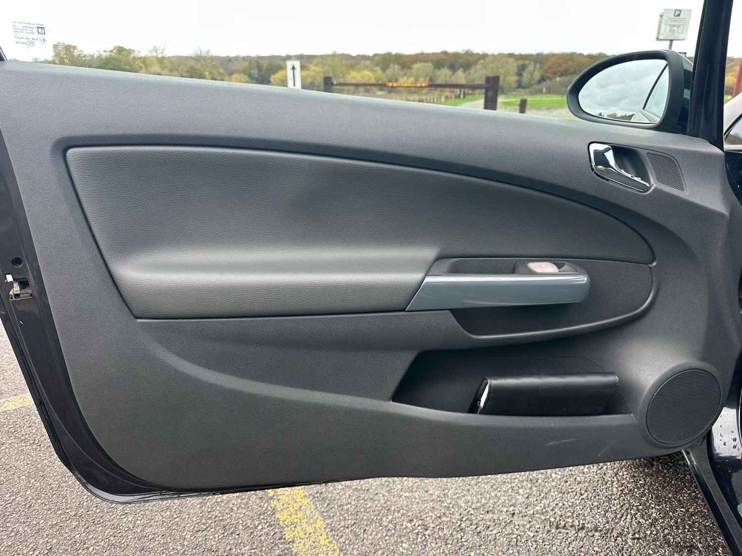 Used Vauxhall Corsa 2012 for sale - 76549937: Photo 24