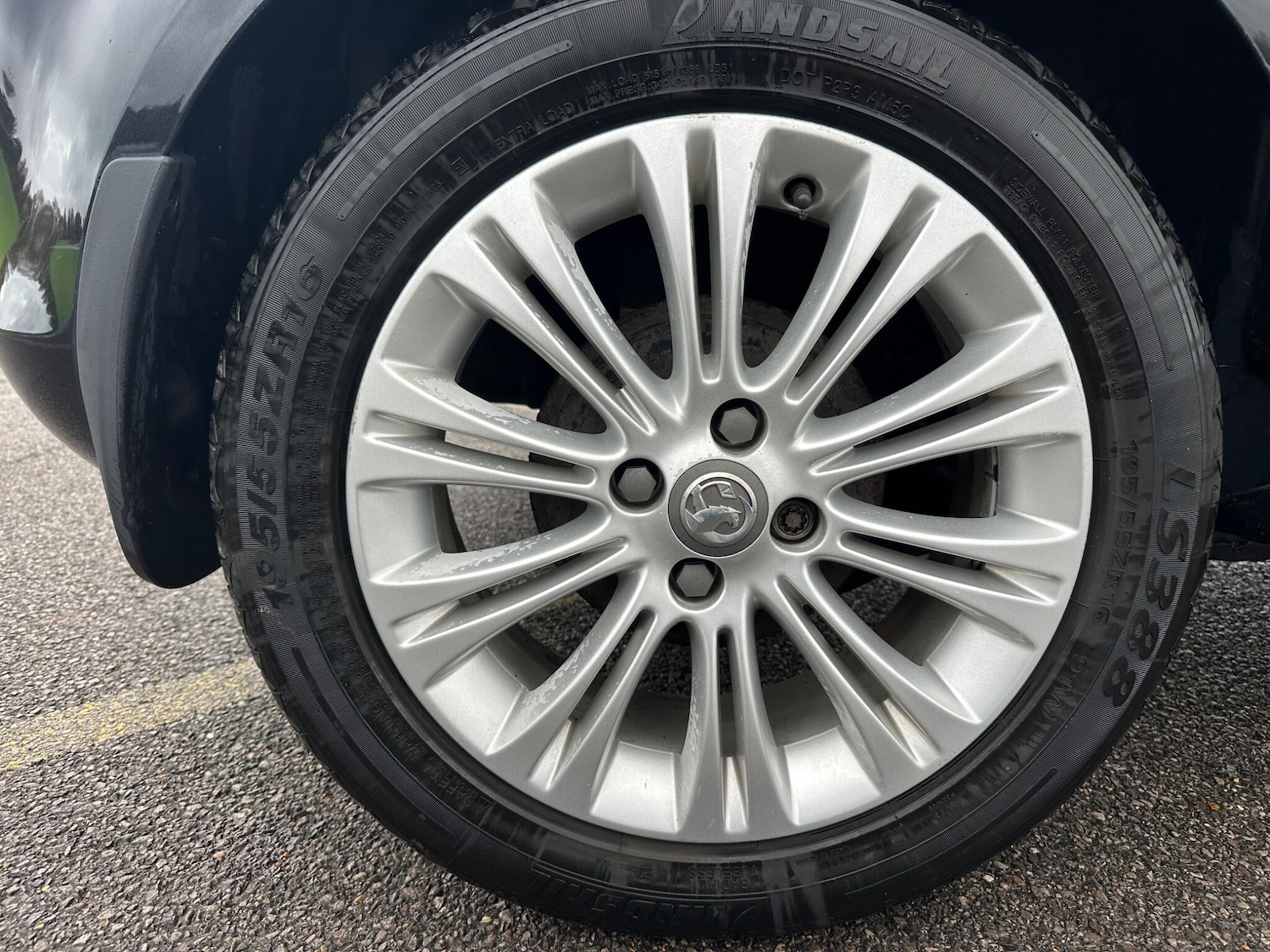 Used Vauxhall Corsa 2012 for sale - 76549937: Photo 28