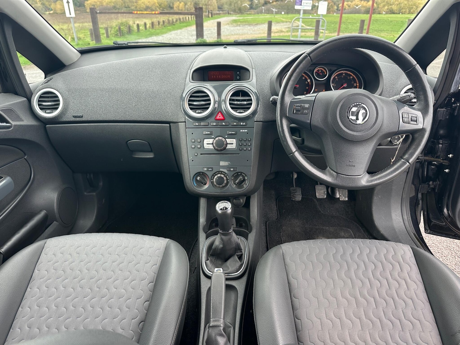 Used Vauxhall Corsa 2012 for sale - 76549937: Photo 29