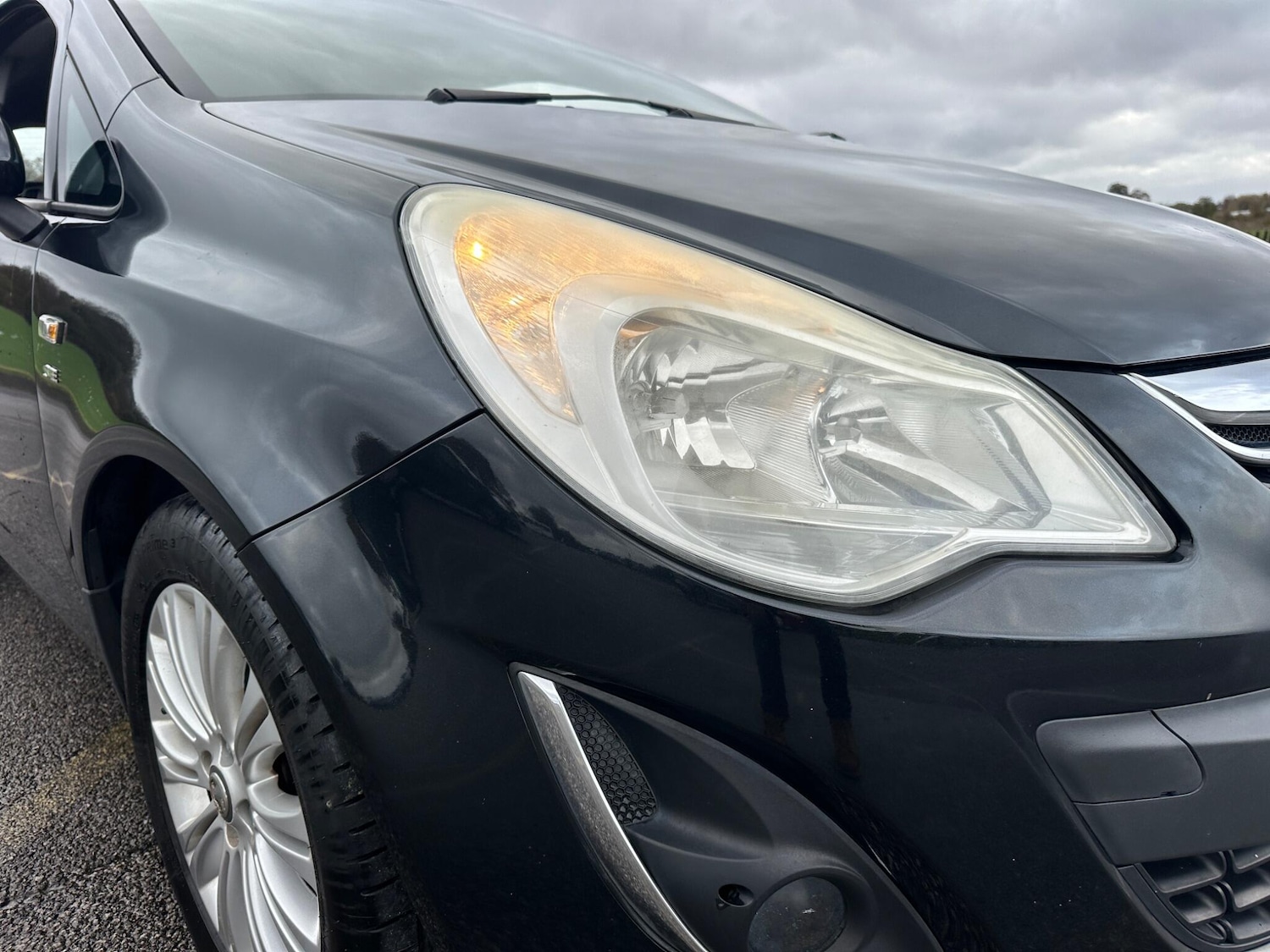 Used Vauxhall Corsa 2012 for sale - 76549937: Photo 5